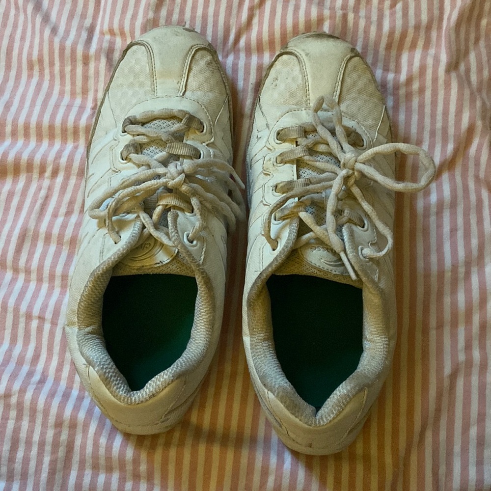 Chassé Cheer shoes